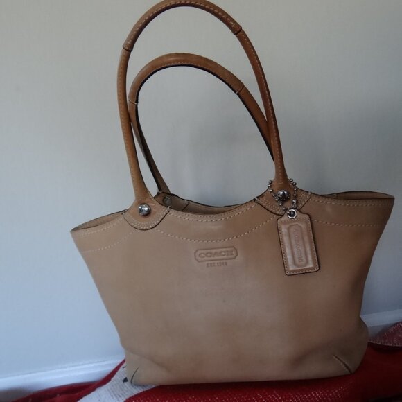 Coach Bleeker Legacy Tote Bag - Picture 4 of 5